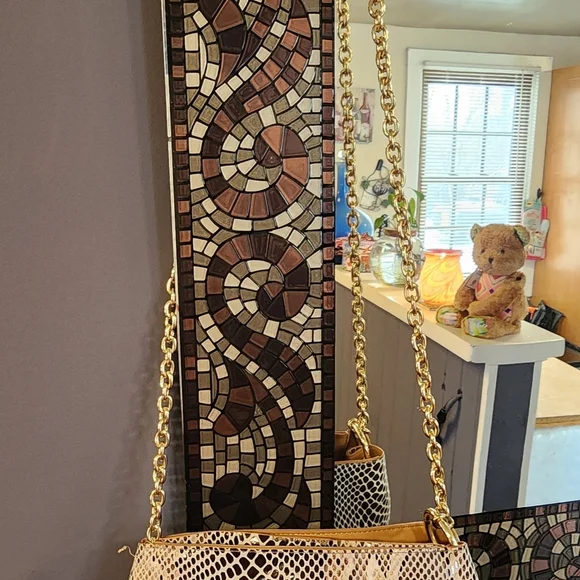 Sondra Roberts Gold and Black Snake Print Crossbody Bag - Picture 2 of 5